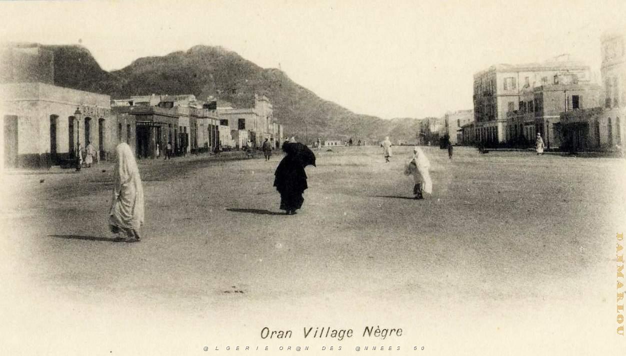 CA a- 125- Village negre.jpg
